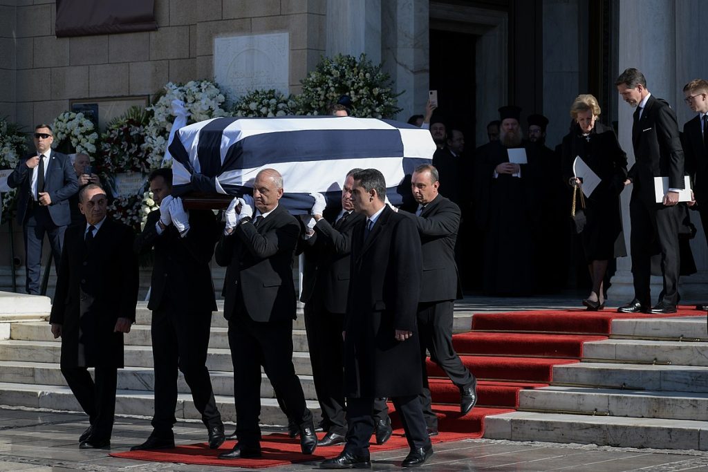 What are the key elements of a Greek Funeral Service?